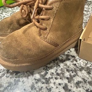 Boys chestnut uggs size 11.